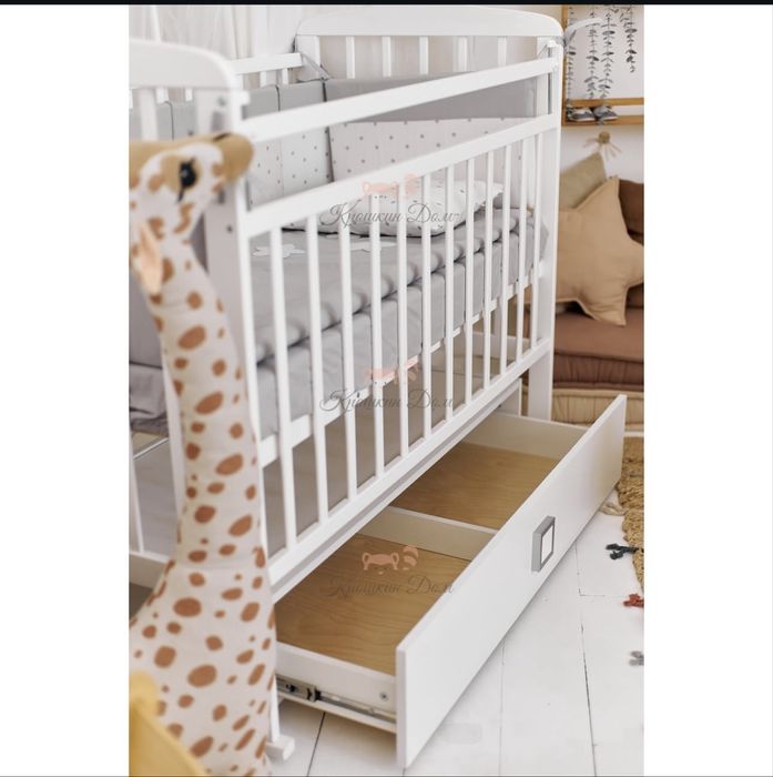 Детская кровать с полным комлектом! Матрас и бортики-подушки, балдахин