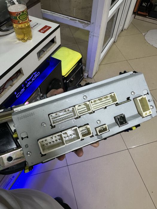 Шгу toyota corolla e170 магнитола