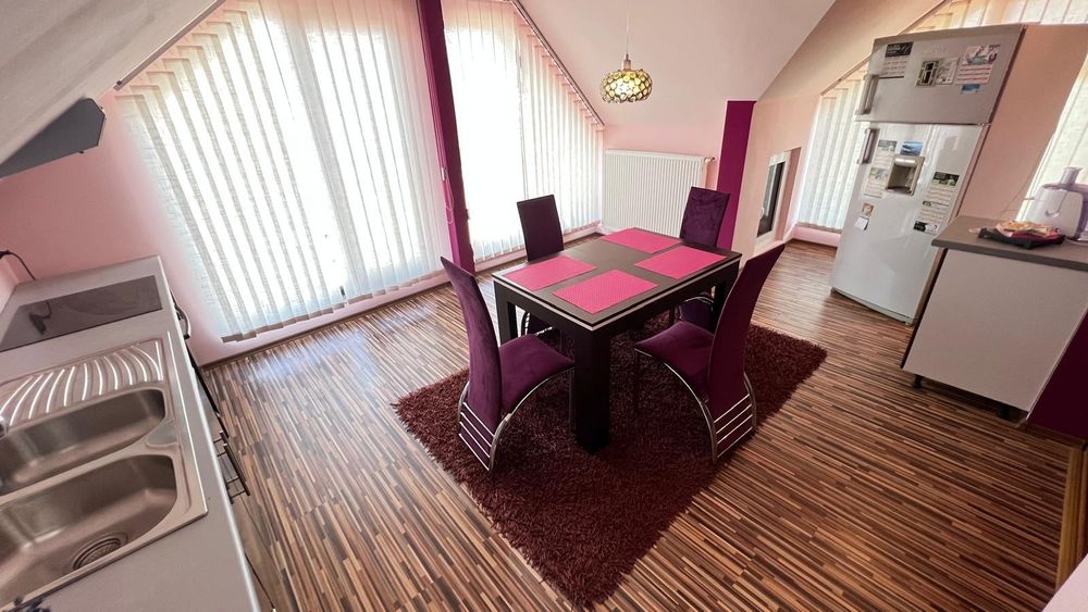 Vând închiriez casă 450 mp utili construiți 
Demisol, Parter + 2 etaj