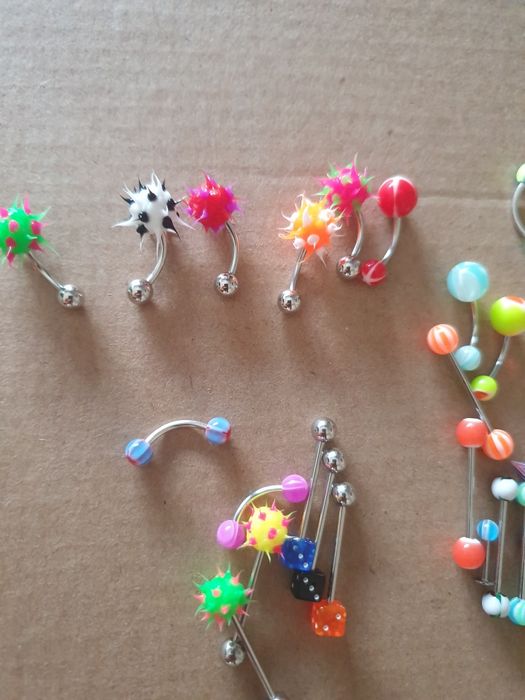 Set 20 piercing pircing cercei cercel nas buza buric ureche limba etc