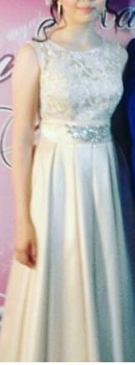 Вечернее платье для выпускного