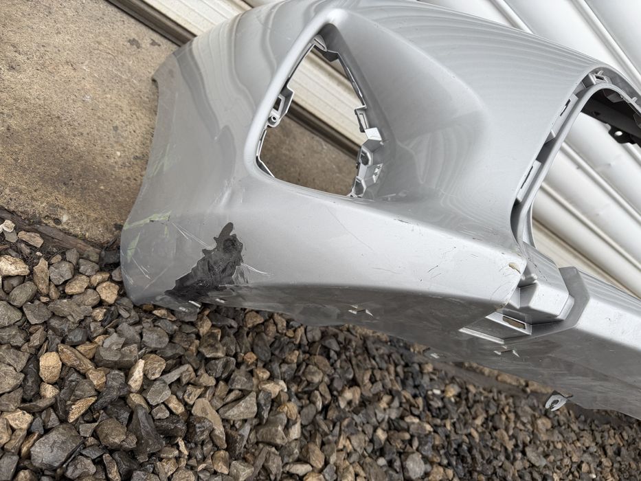 Предна броня за Toyota Yaris (2014-2017)