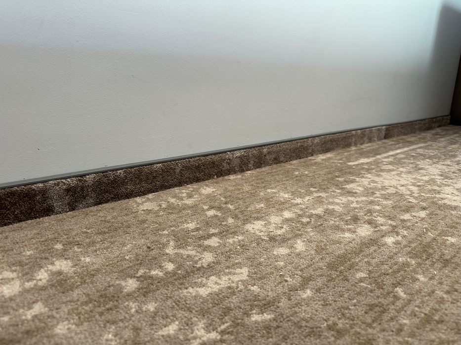 Плинтус Dollken производство Германия