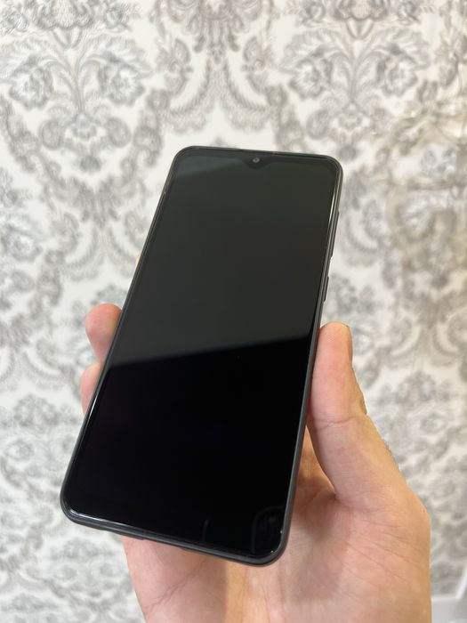 Продам samsung galaxy a31