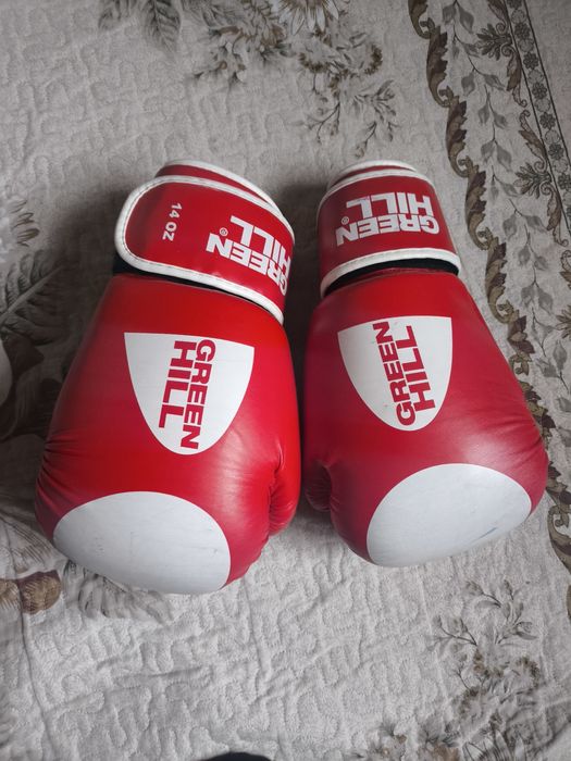 Боксёрски перчатка