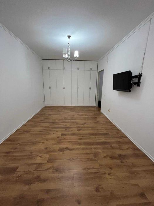 Район Дина Гипермаркет продам 2 ком кв 61