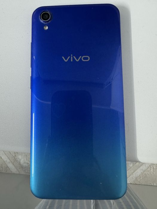 Продается телефон Vivo Y91C