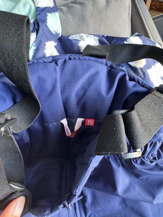 Зимняя куртка  на девочку