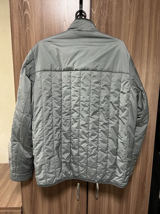 Продам куртку весна осень