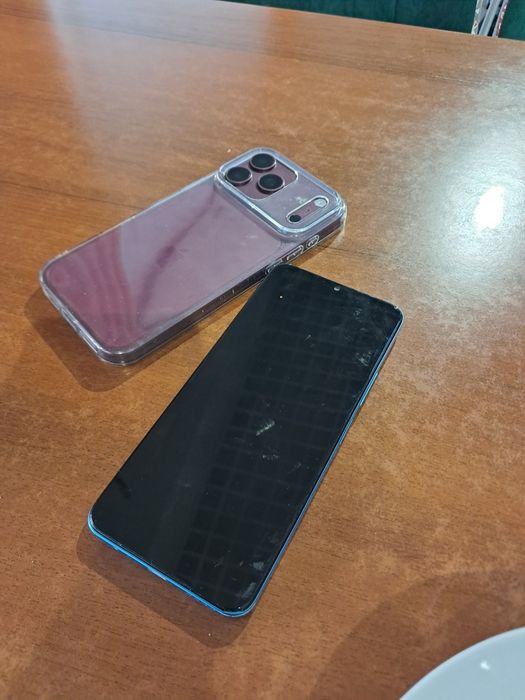 Продам смартфон срочно