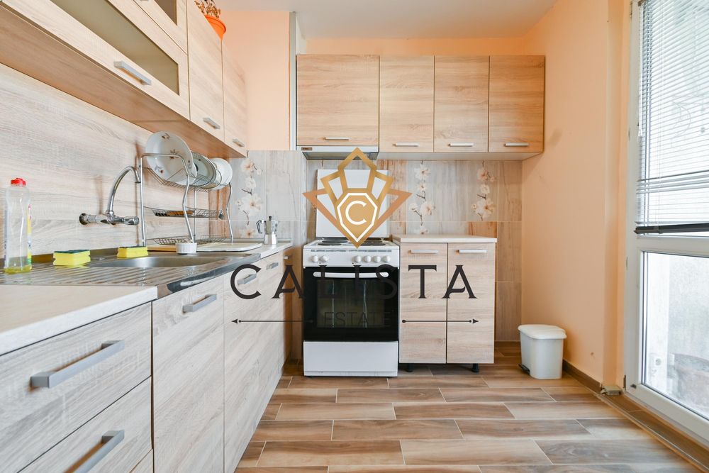 Тристаен апартамент под наем в ж.к. Младост 2, 2196931