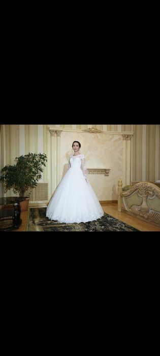 Свадебное платье