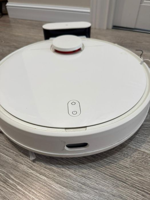 Продам робот пылесос