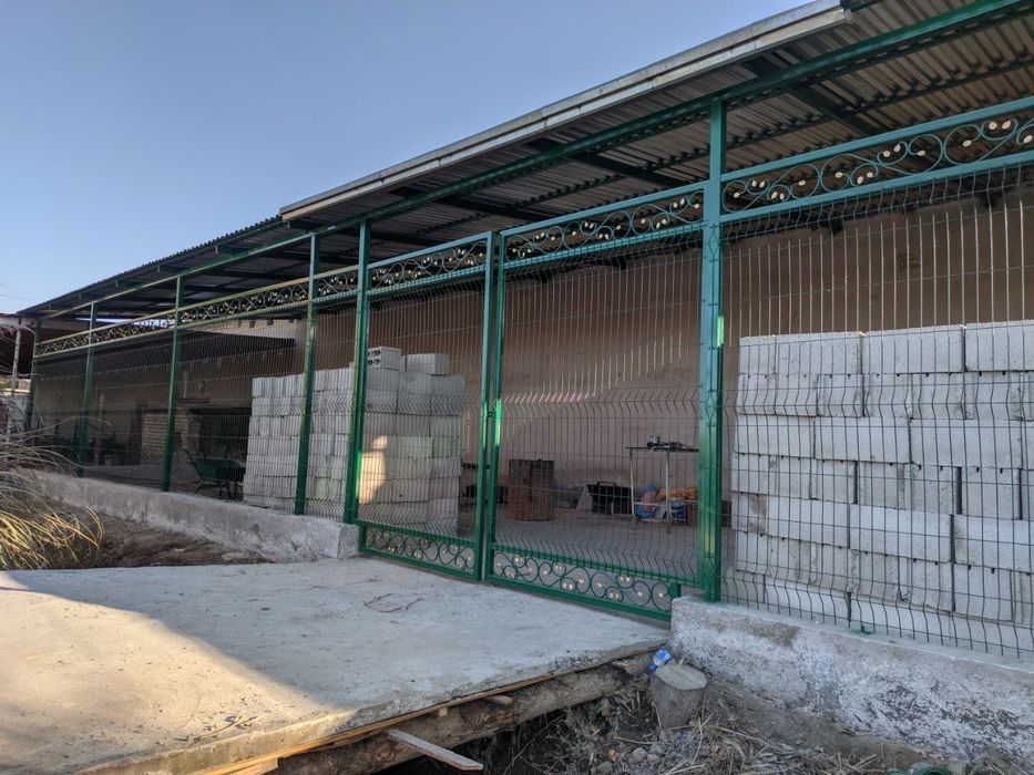 Сварочные работы Навеси лестница аграждения перила лексан профнастил