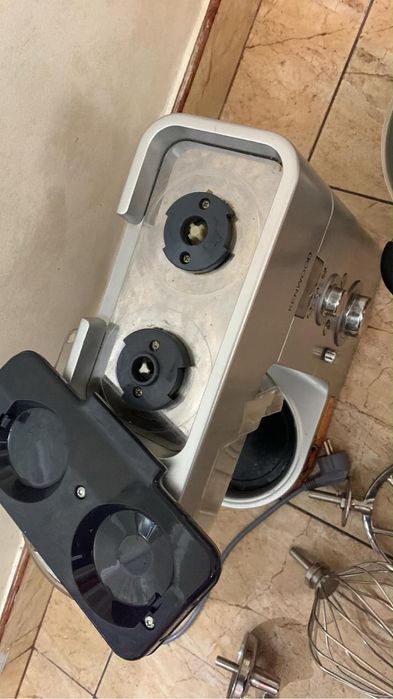 Robot de bucătărie profesional Kenwood Cooking Chef (Gătit cu Inducție) + Accesorii complete