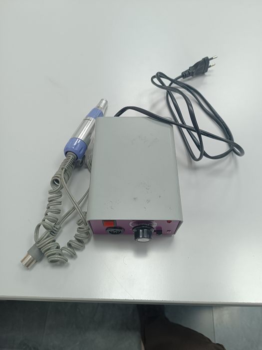 Маникюрный аппарат