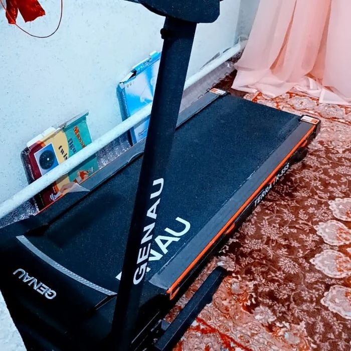 Беговая дорожка GENAU