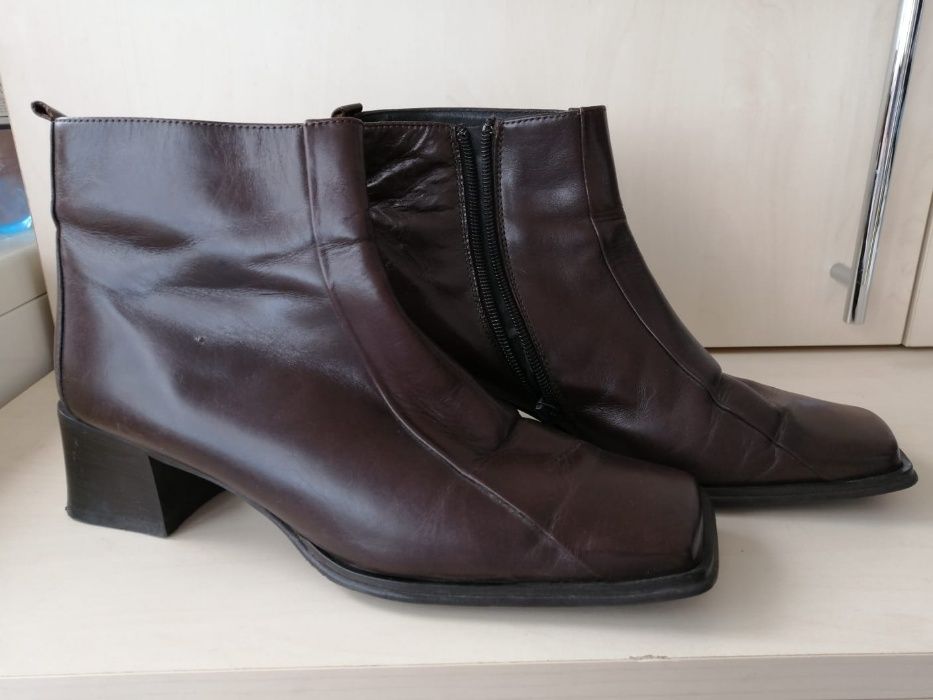 Vand ghete dama piele naturala maro, marime 37