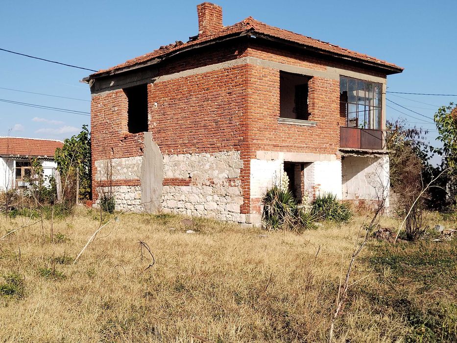 Продава се Къща в Стара Загора, Самара 1 - 200 кв.м за 125 €/кв.м - Снимка #1