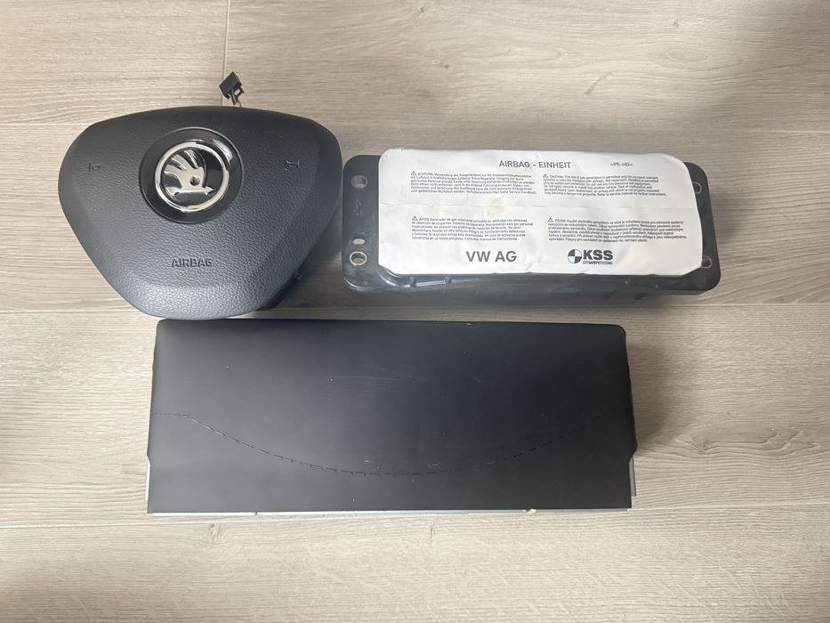 Airbag Skoda Octavia Fabia Rapid Шкода Оригинален за волан за колена и за табло