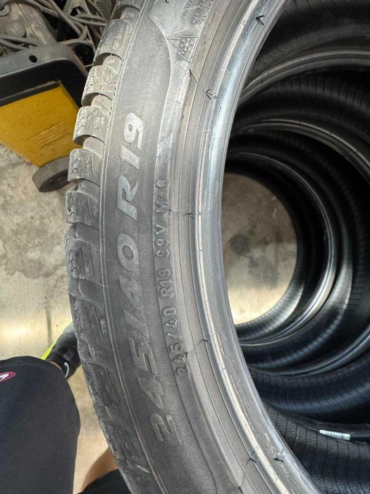 Гуми без джанти 245/40 R19