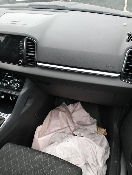 Planșă bord Skoda karoq 2019 . 2.0 tdi dsg. Avariata. Lovită.