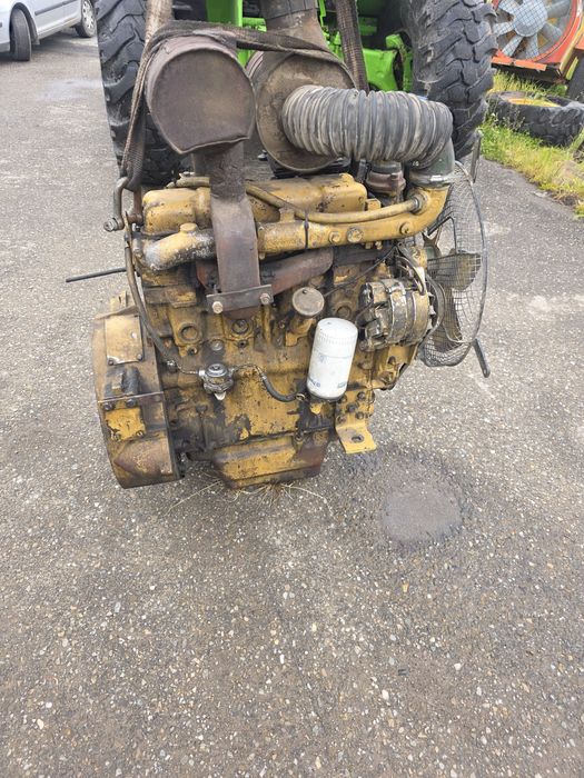 Motor Perkins 85 cai