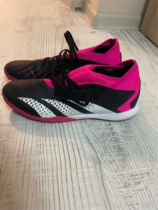 Стоножки Adidas Predator 42 2/3