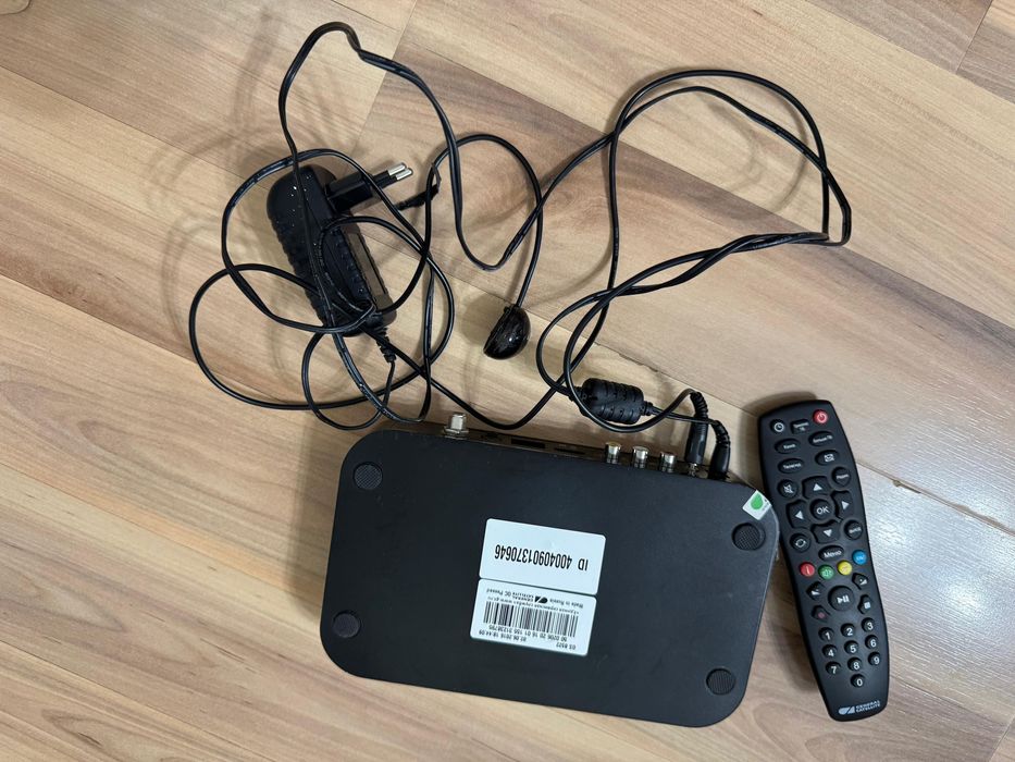 Продам спутниковый ресивер GS B522!
