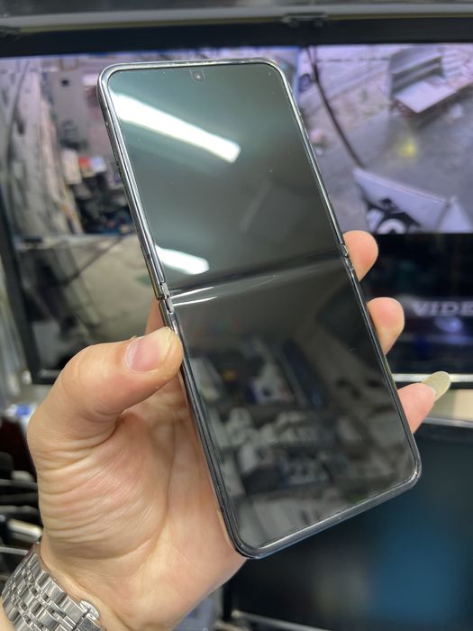 Samsung Z Flip4