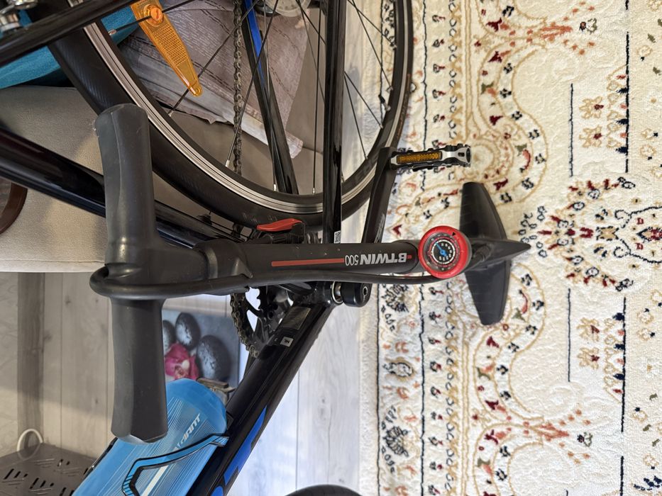 Шоссейный велосипед GIANT