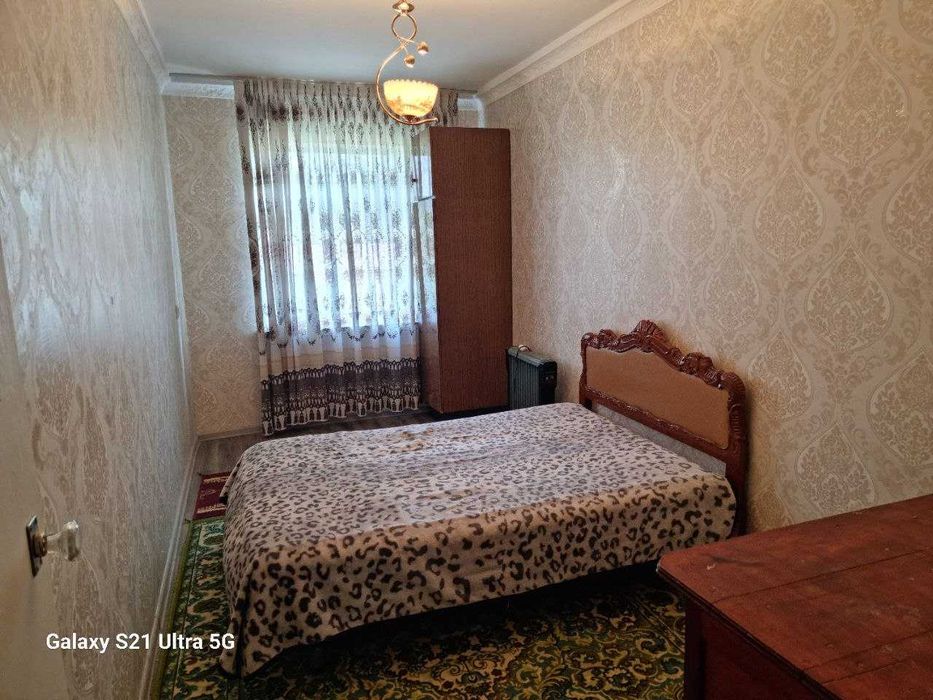 Продается 2-х комнатная квартира в Чирчике рядом Спорт.институт