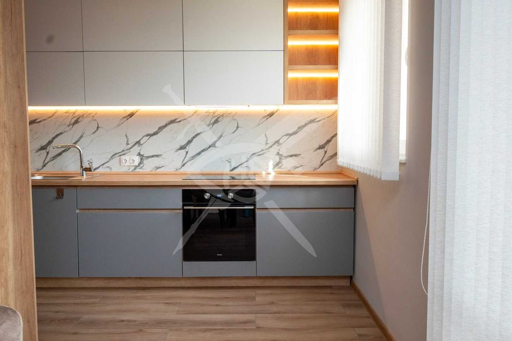 Дава се под наем Тристаен апартамент в София, Лагера - 109 кв.м за 1300 € - Снимка #4