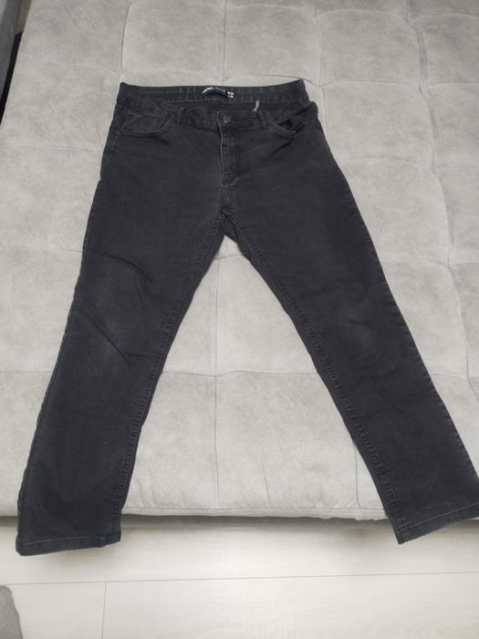 Джинсы, брюки продам