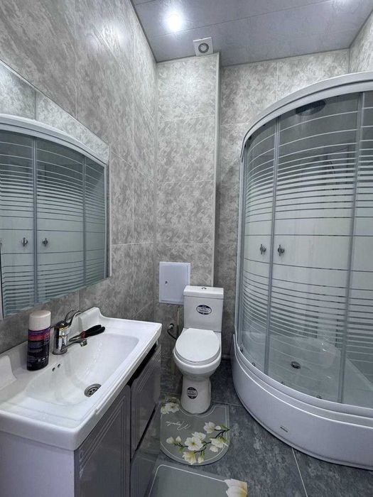 2 хоналик квартира 1 кават кирпичный дом, 7 микр