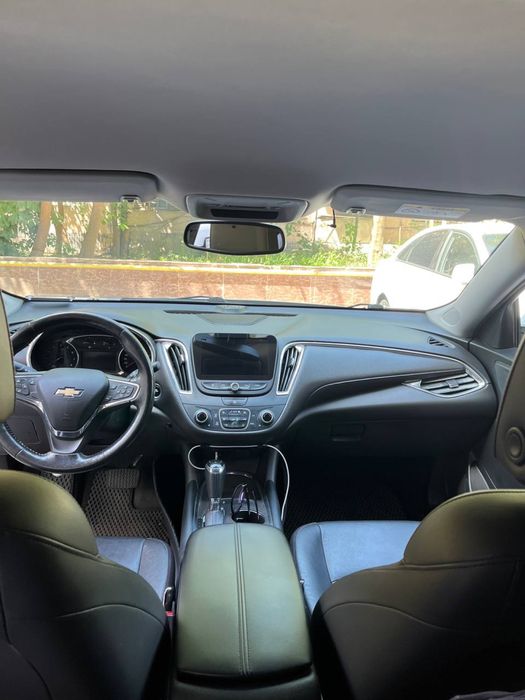 Продаётся Chevrolet Malibu-2