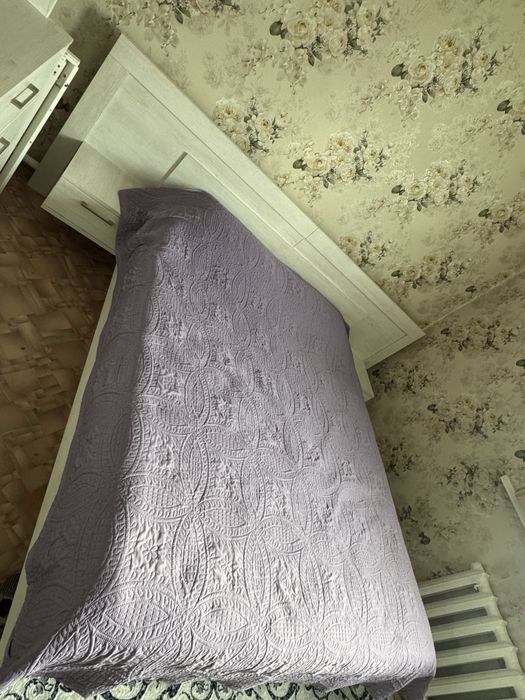 продам спальный гарнитур