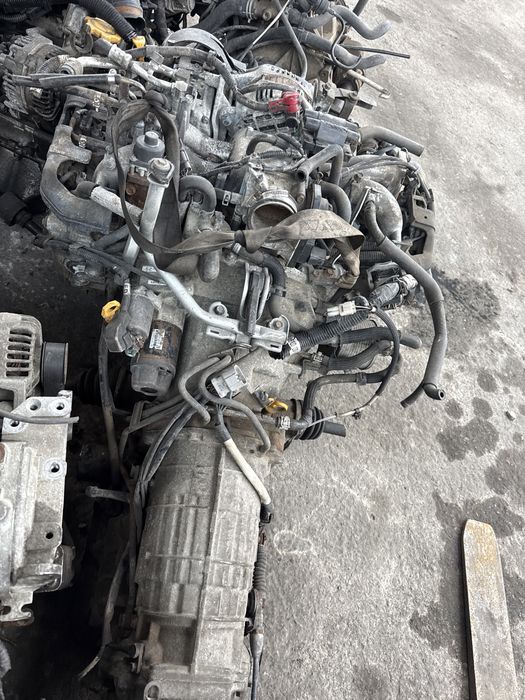 Субару 2.0 куб бензин матор автомат