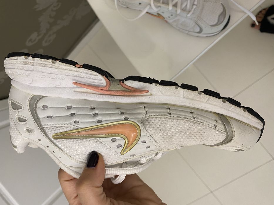 Psntofi sport NIKE marimea 38