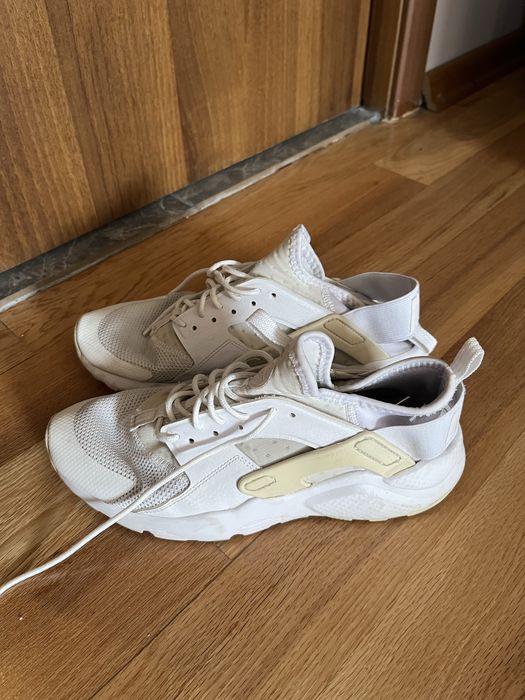 Обувки Nike, Adidas и Jordan