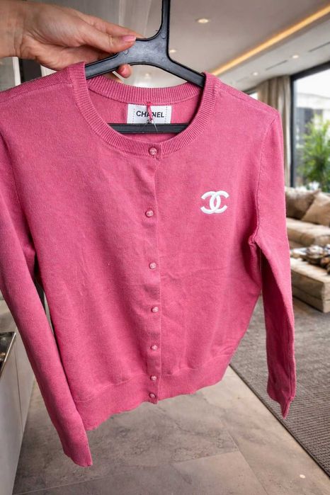 жилетка блуза на шанел с копчета и дълъг ръкав цикламена дамска chanel