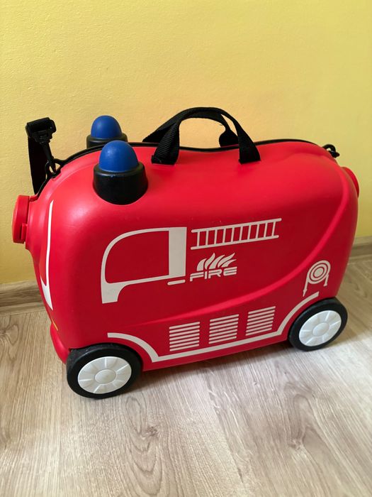 Trunki детски куфар Пожарна