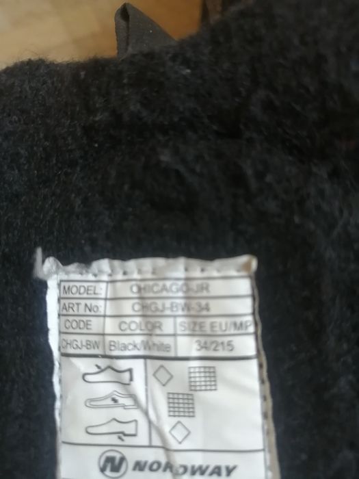 Продам коньки, отличного качества