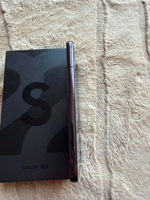 Samsung galaxy s22 128 gb!