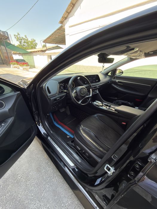 Продается Hyundai Sonata 2022 2.5L