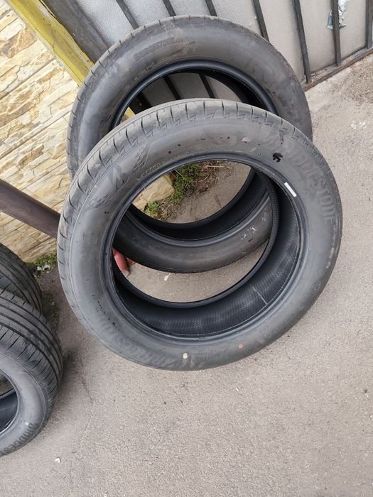 Anvelope Bridgestone