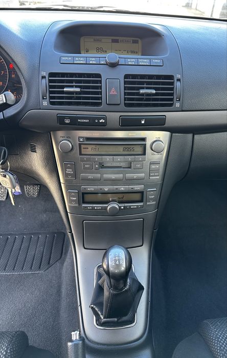 Toyota Avensis 1.8 бензин*147000км* внос Германия*