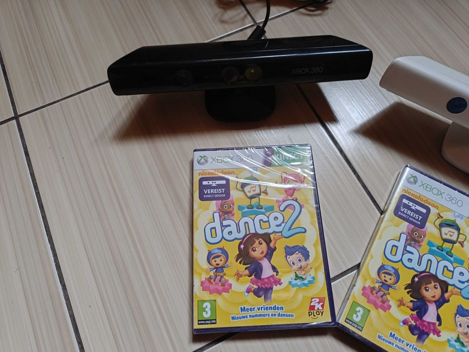 Kinect Xbox 360 cu jocul dedicat Nickelodeon Dance 2 Dora nou sigilat