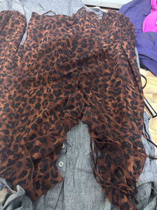 отдам даром женские вещи