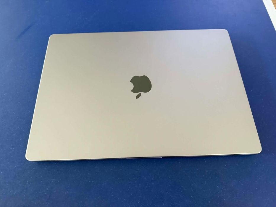 Apple MacBook Pro 16 M1 MAX, 32 Gb Ram, 512GB неразличим от нов